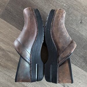 Dansko Clogs Brown Size 39